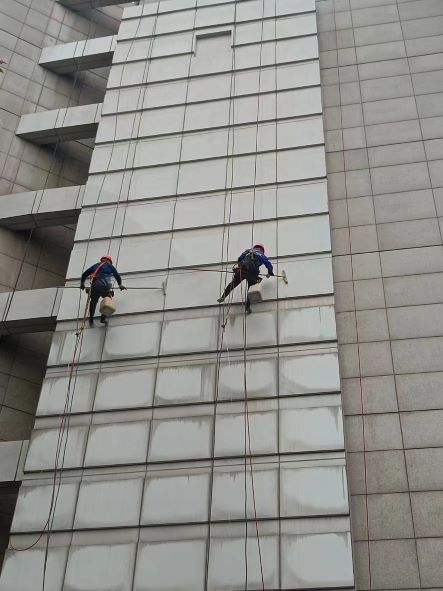 剑阁高空外墙清洗